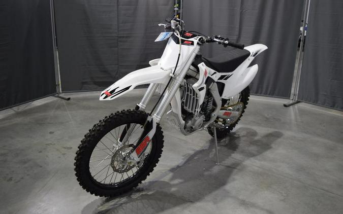 2022 SSR Motorsports SR300S