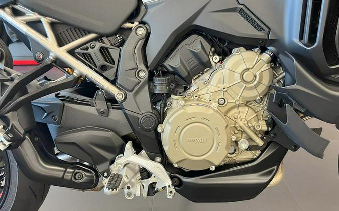 2024 Ducati Multistrada V4 RS