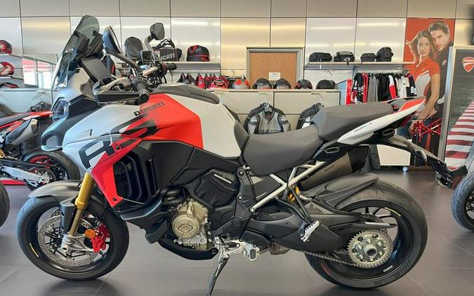 2024 Ducati Multistrada V4 RS