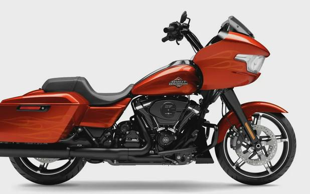 2025 Harley-Davidson® Road Glide® Whiskey Firestorm - Black Finish