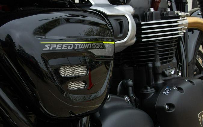 2023 Triumph Speed Twin 900 Matte Silver Ice