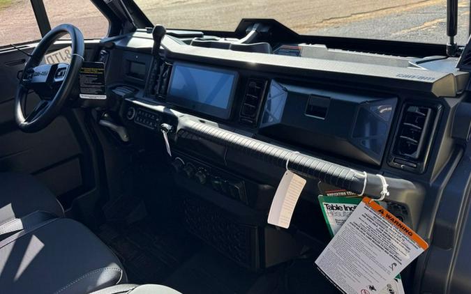 2026 Can-Am Defender Limited HD11