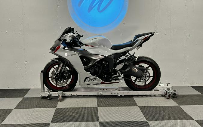 2024 Kawasaki Ninja ZX-6R