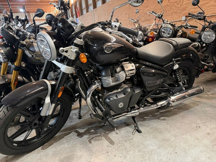 2026 Royal Enfield Super Meteor 650 - ASTRAL BLACK