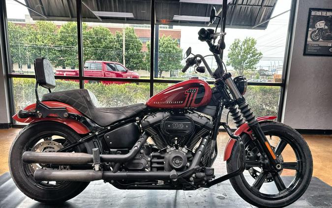 2022 Harley-Davidson® Street Bob® 114 Redline Red
