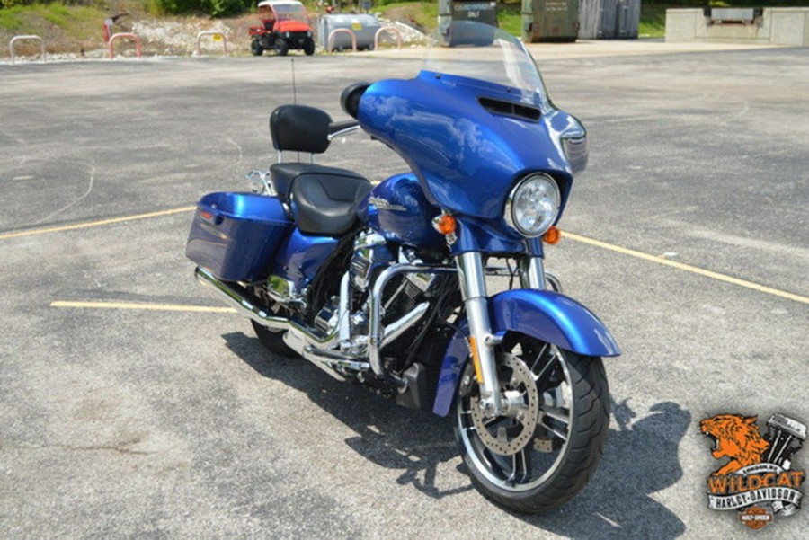 2017 Harley-Davidson FLHXS - Street Glide Special