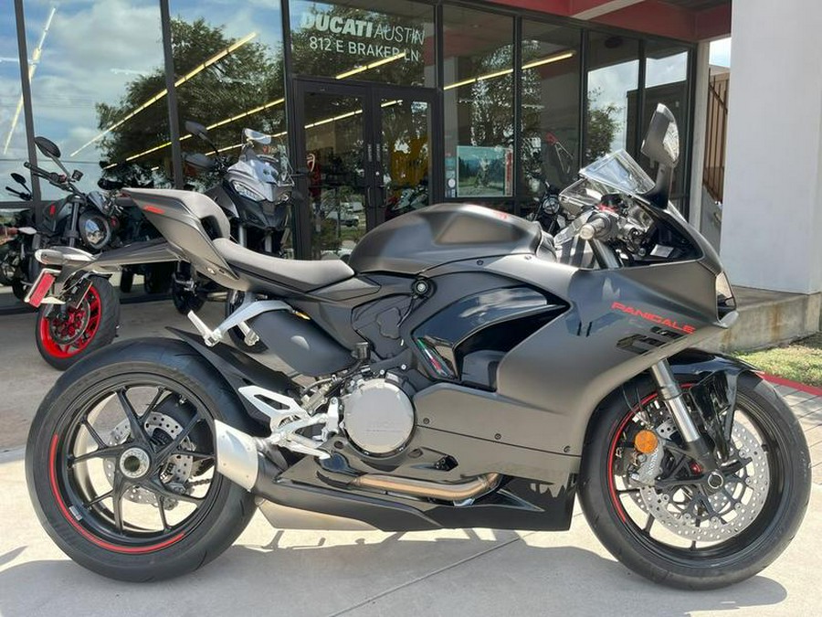 2024 Ducati Panigale V2 Black on Black