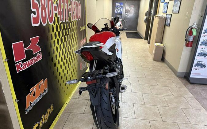 2026 Yamaha YZF R7 70Th Anniversary Edition