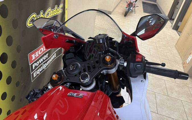 2026 Yamaha YZF R7 70Th Anniversary Edition