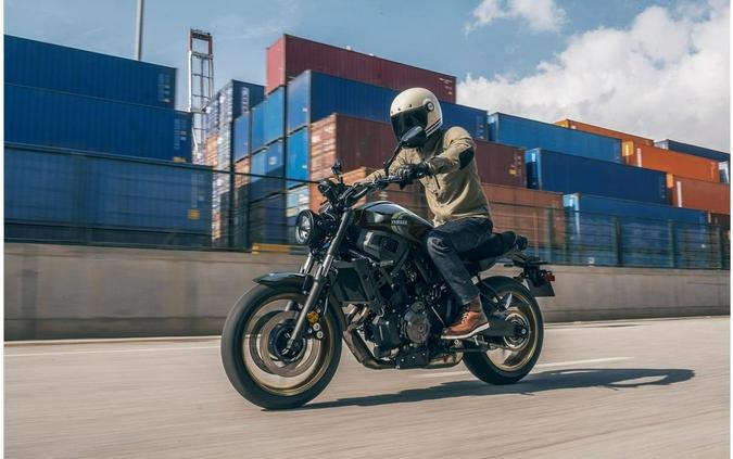 2023 Yamaha XSR700