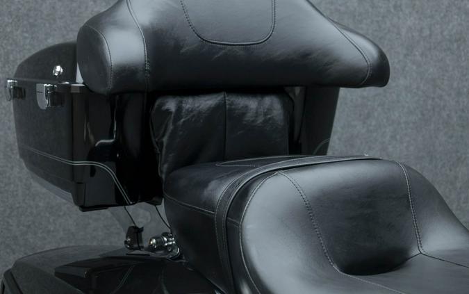 2011 HARLEY DAVIDSON FLHTC ELECTRA GLIDE CLASSIC