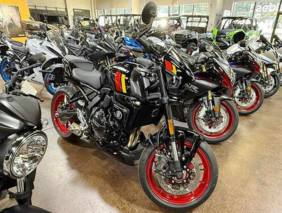 2026 Suzuki GSX-8TT