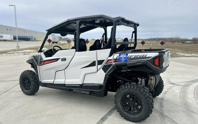 2025 Polaris General 4 1000 Sport