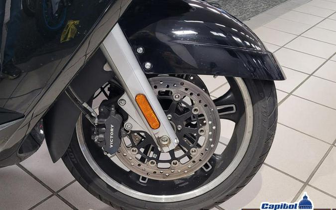 2016 Victory Motorcycles® Vision Gloss Black