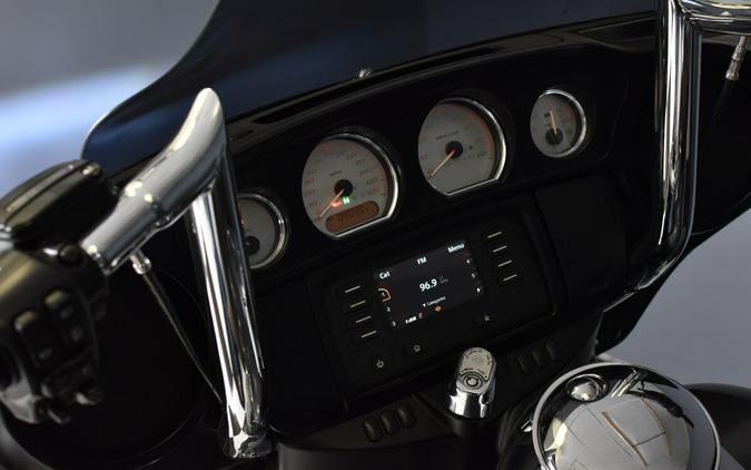 2015 Harley-Davidson Street Glide FLHX