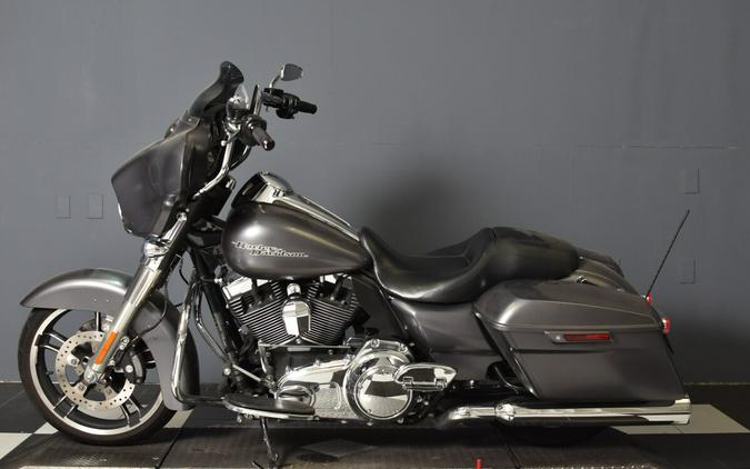 2015 Harley-Davidson Street Glide FLHX