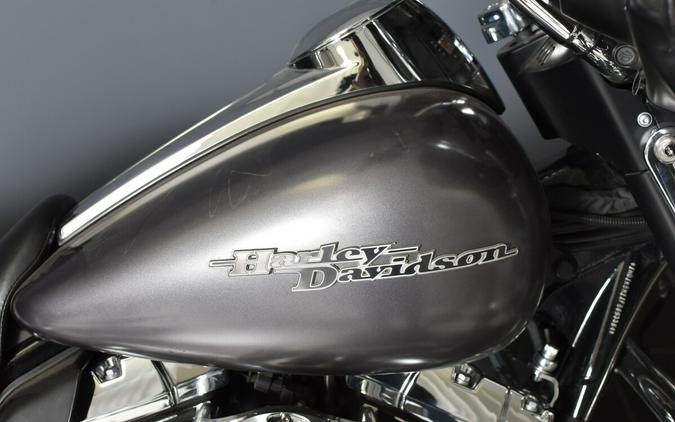 2015 Harley-Davidson Street Glide FLHX