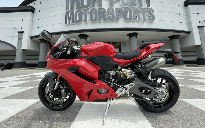 2026 Ducati Panigale V2 - DEMO -