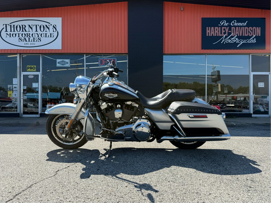 2015 Harley-Davidson Road King®