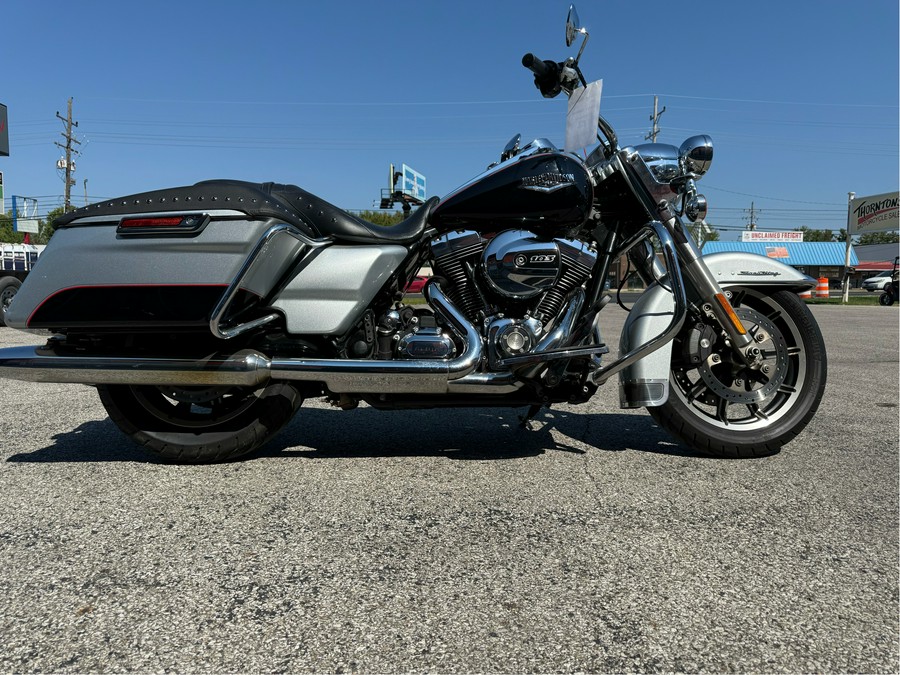 2015 Harley-Davidson Road King®