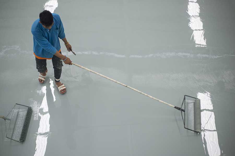 Commercial Epoxy Flooring   Rolling Out Commercial Floor North Miami 