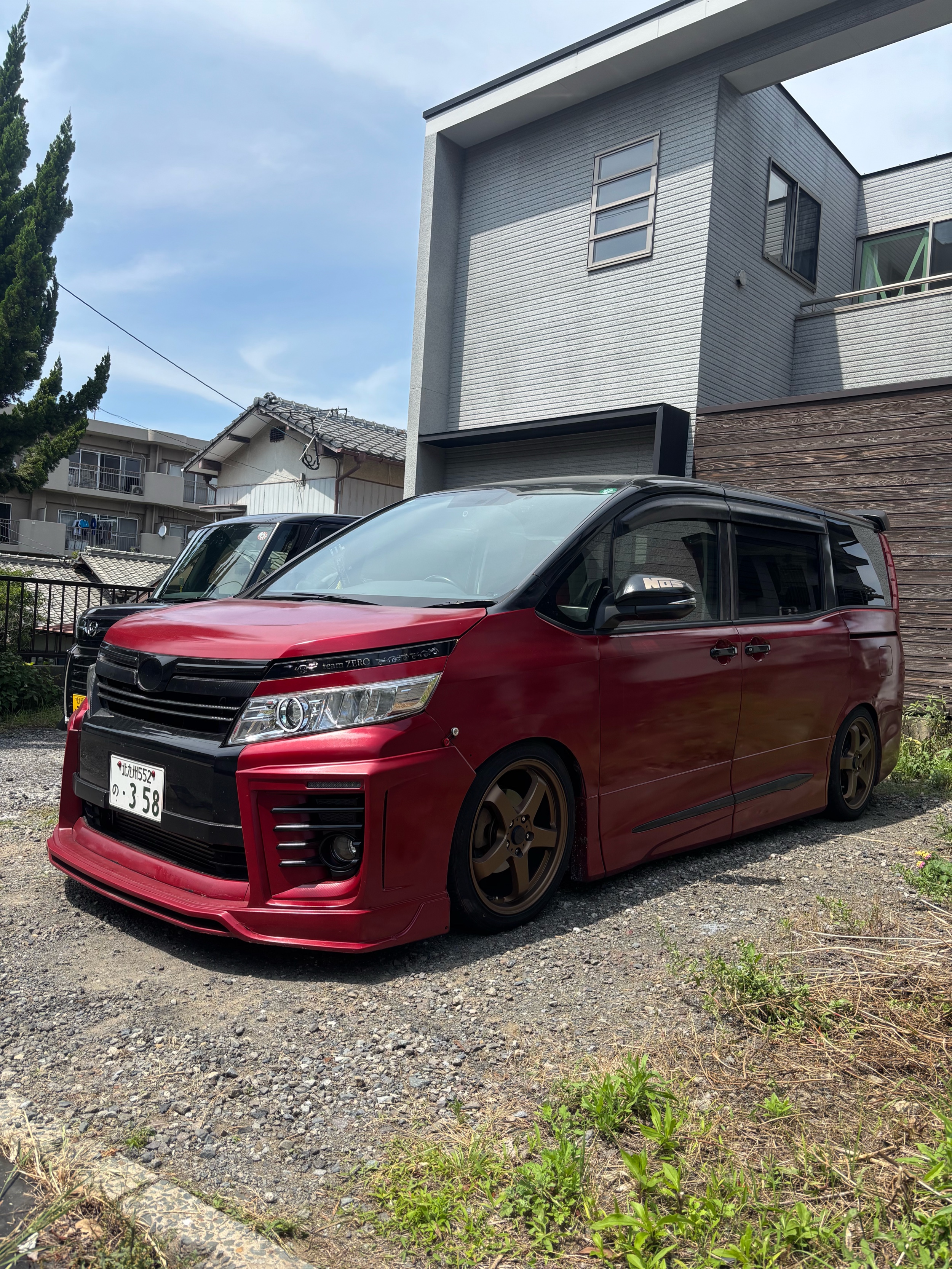 ヴォクシー ZWR80G