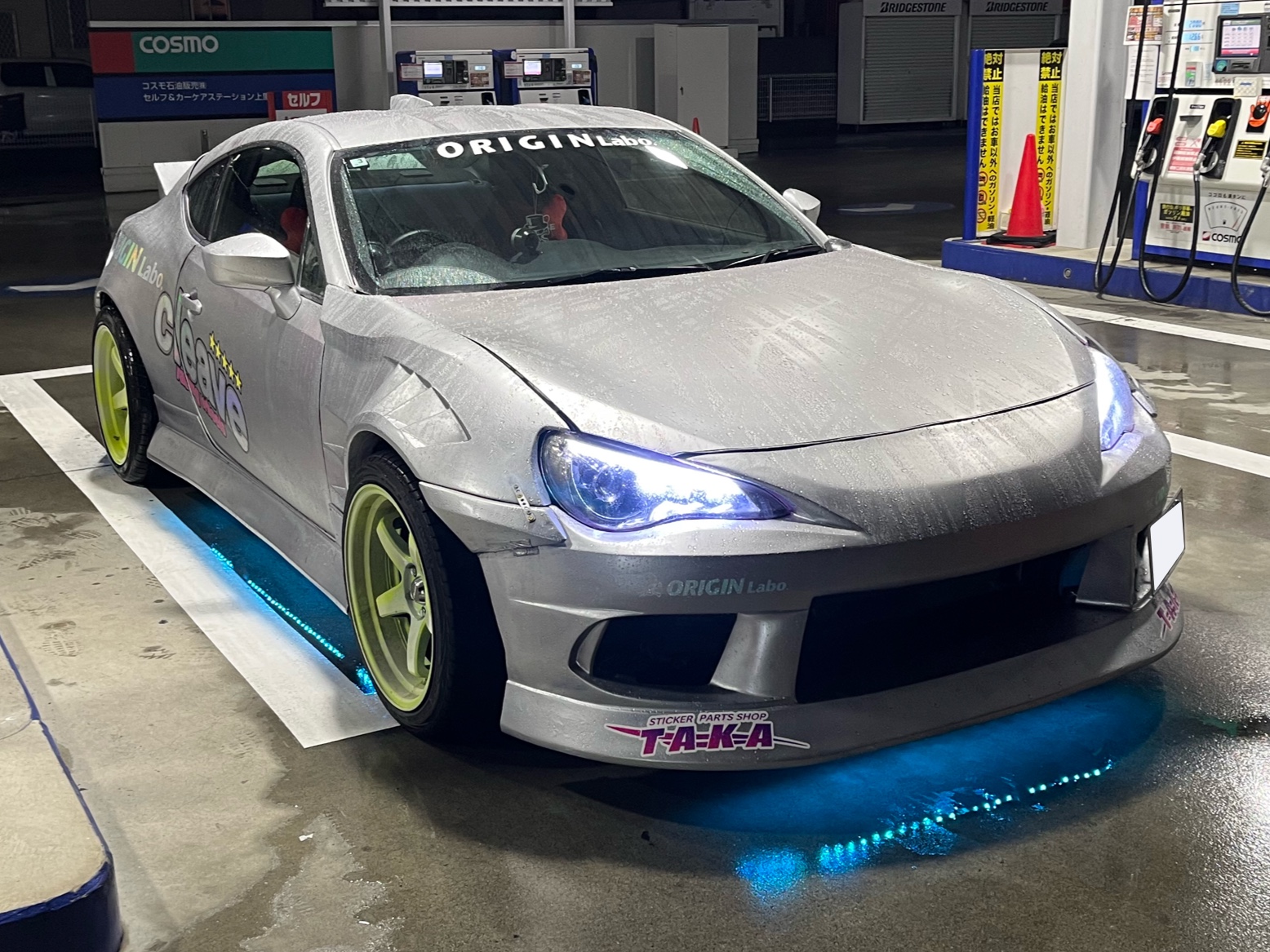 86 ZN6