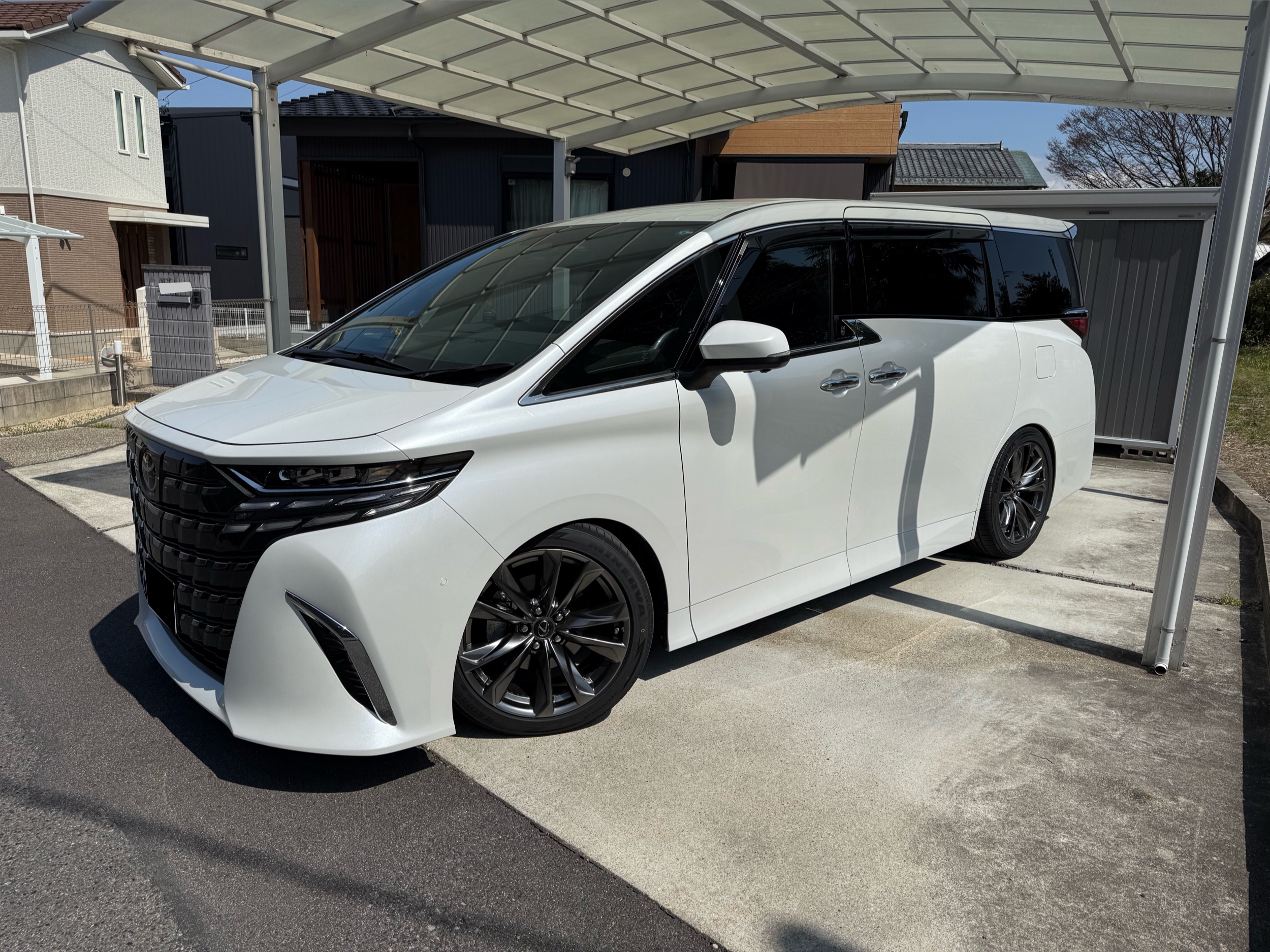 アルファード AAHH40W