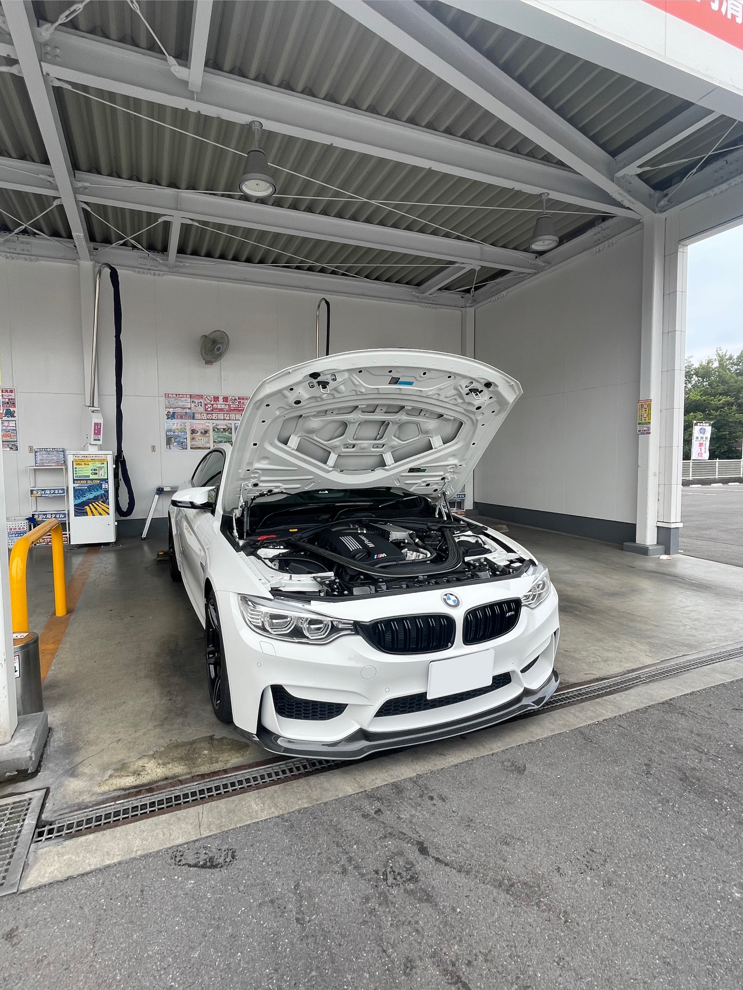 M4 クーペ F82