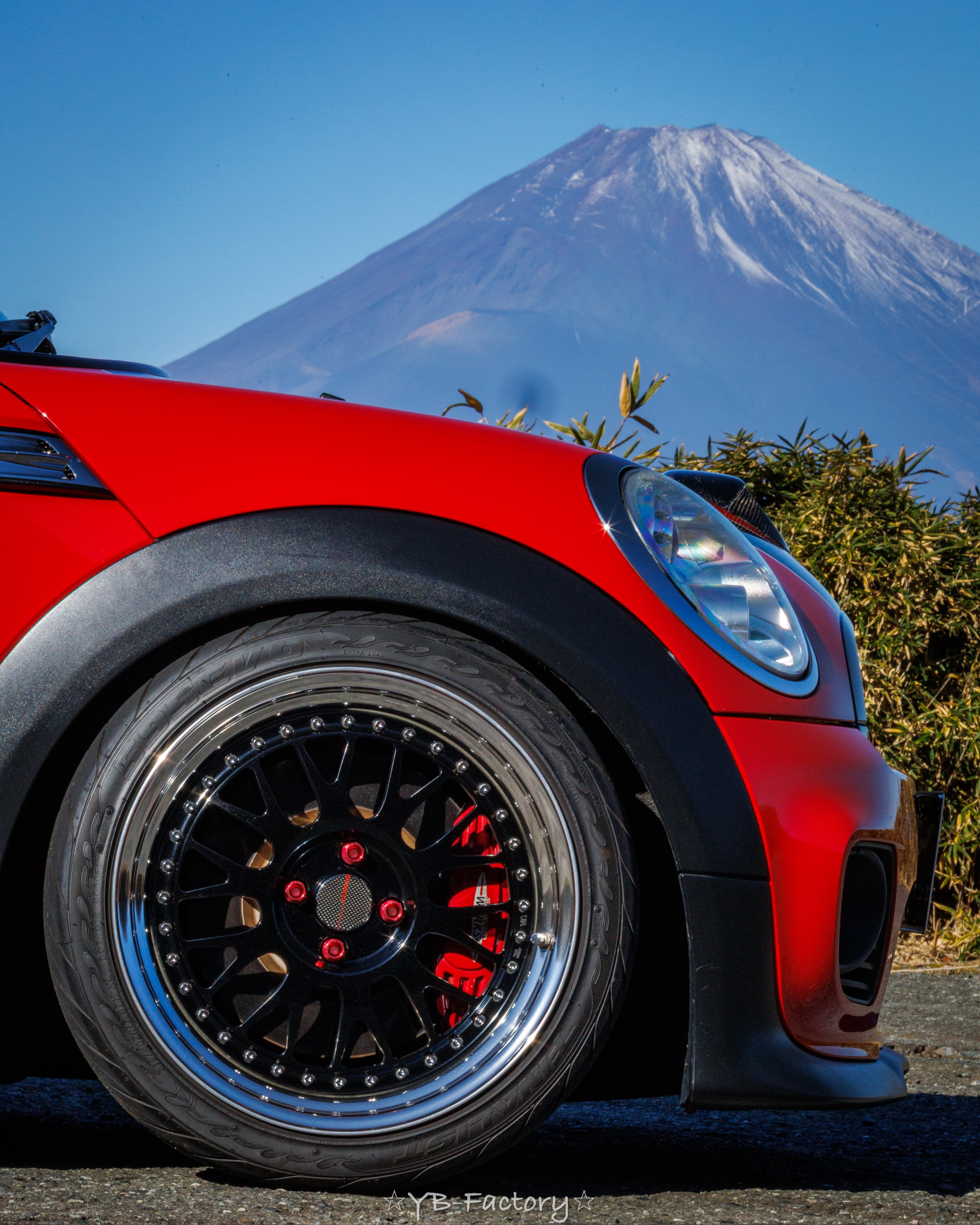 ミニ ハッチバック JCW