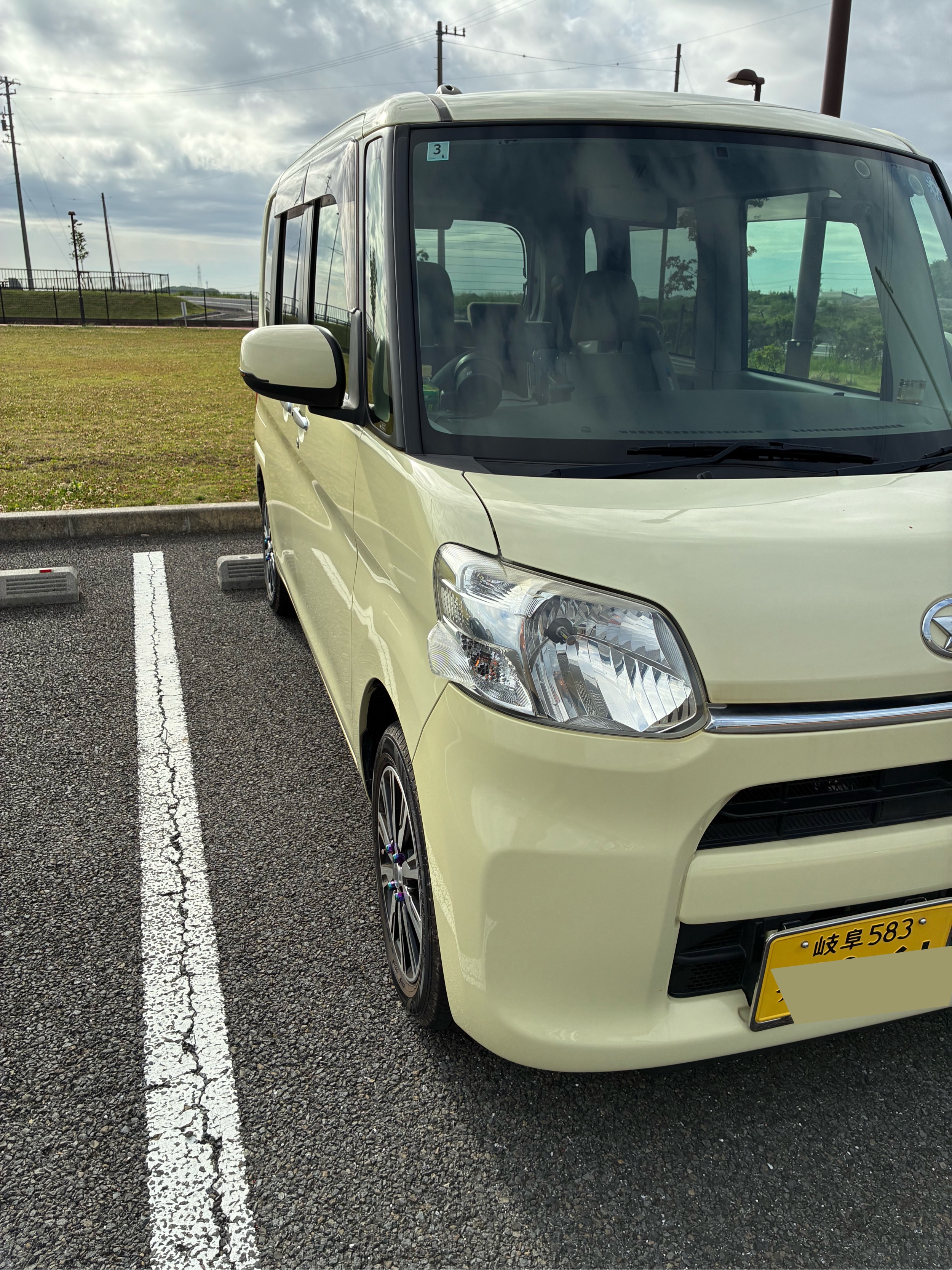 タント LA600S