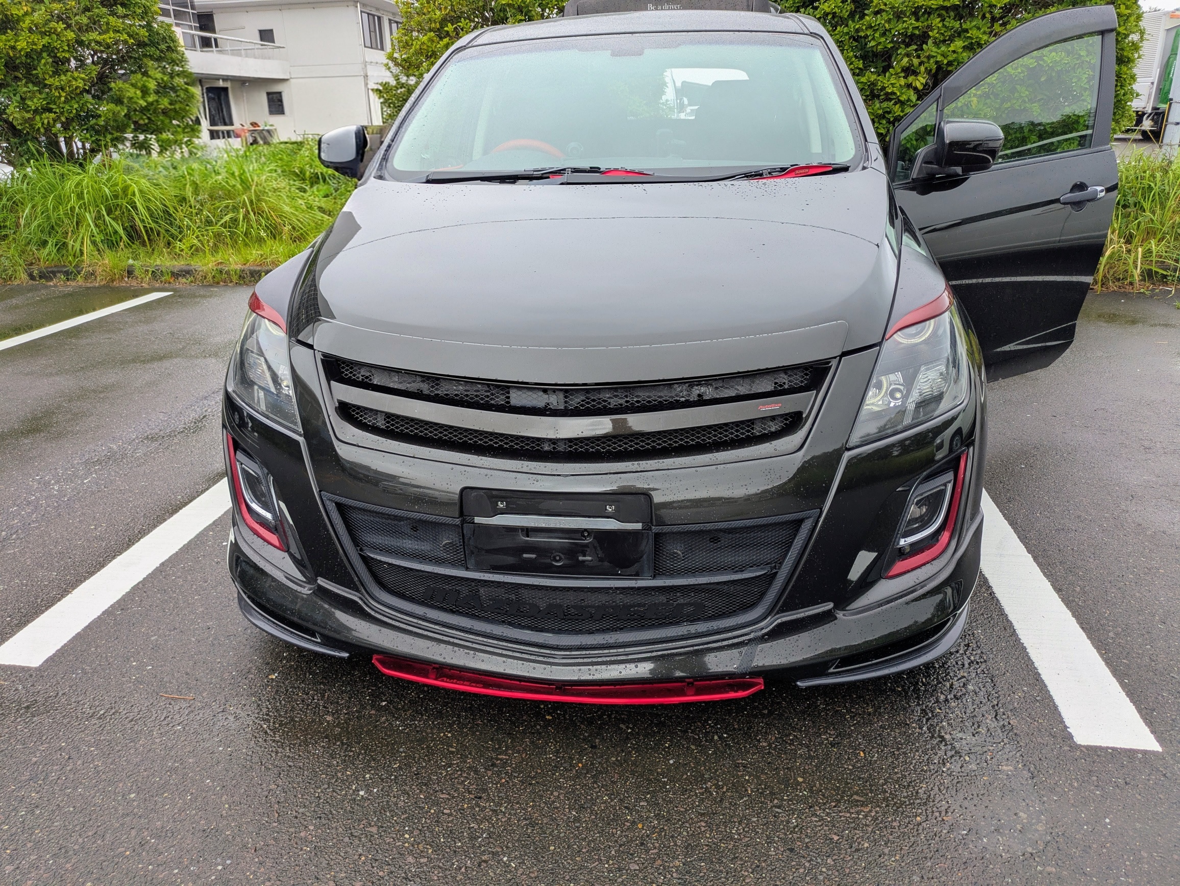MPV LY3P