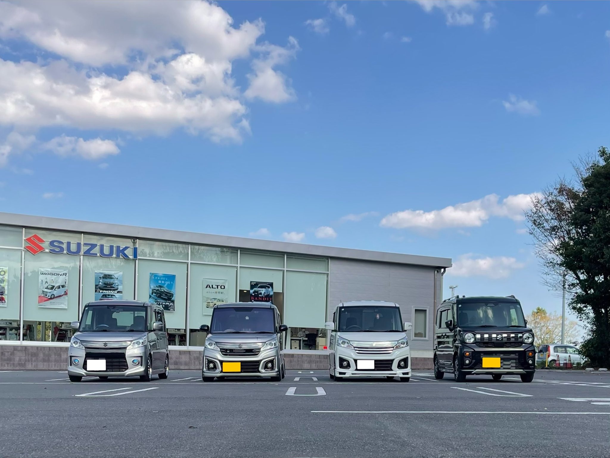 スペーシアカスタム MK32S