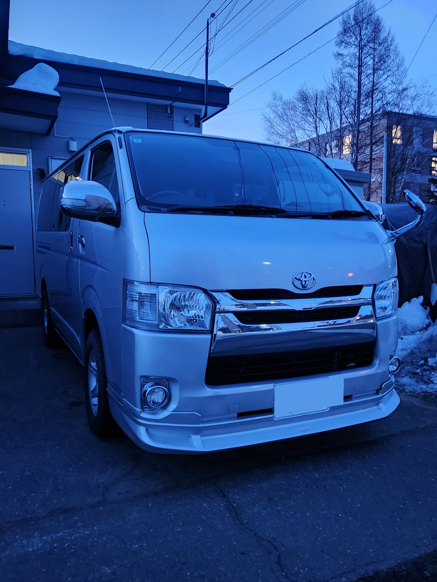 ハイエースバン KDH205V