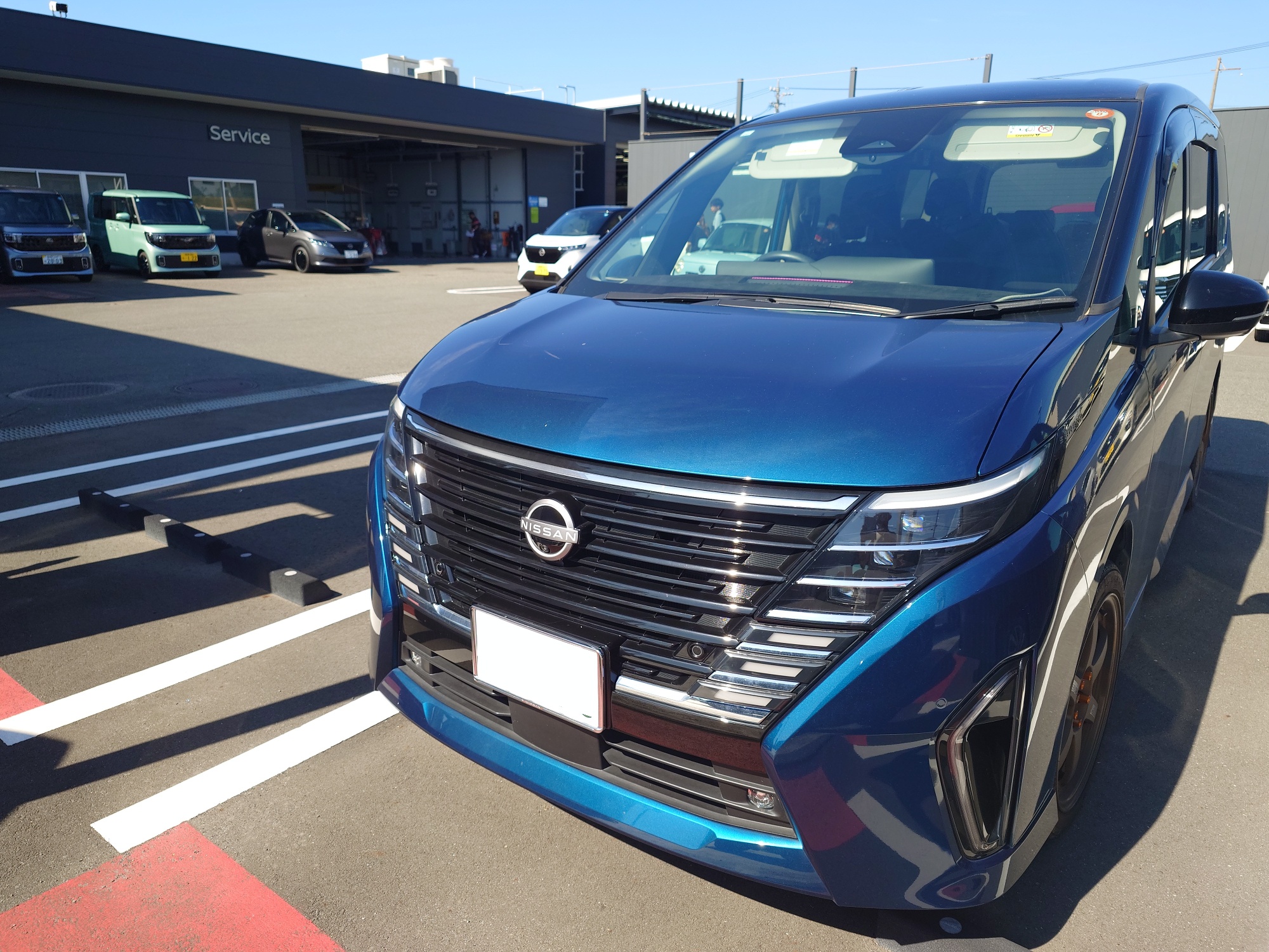 セレナ C28