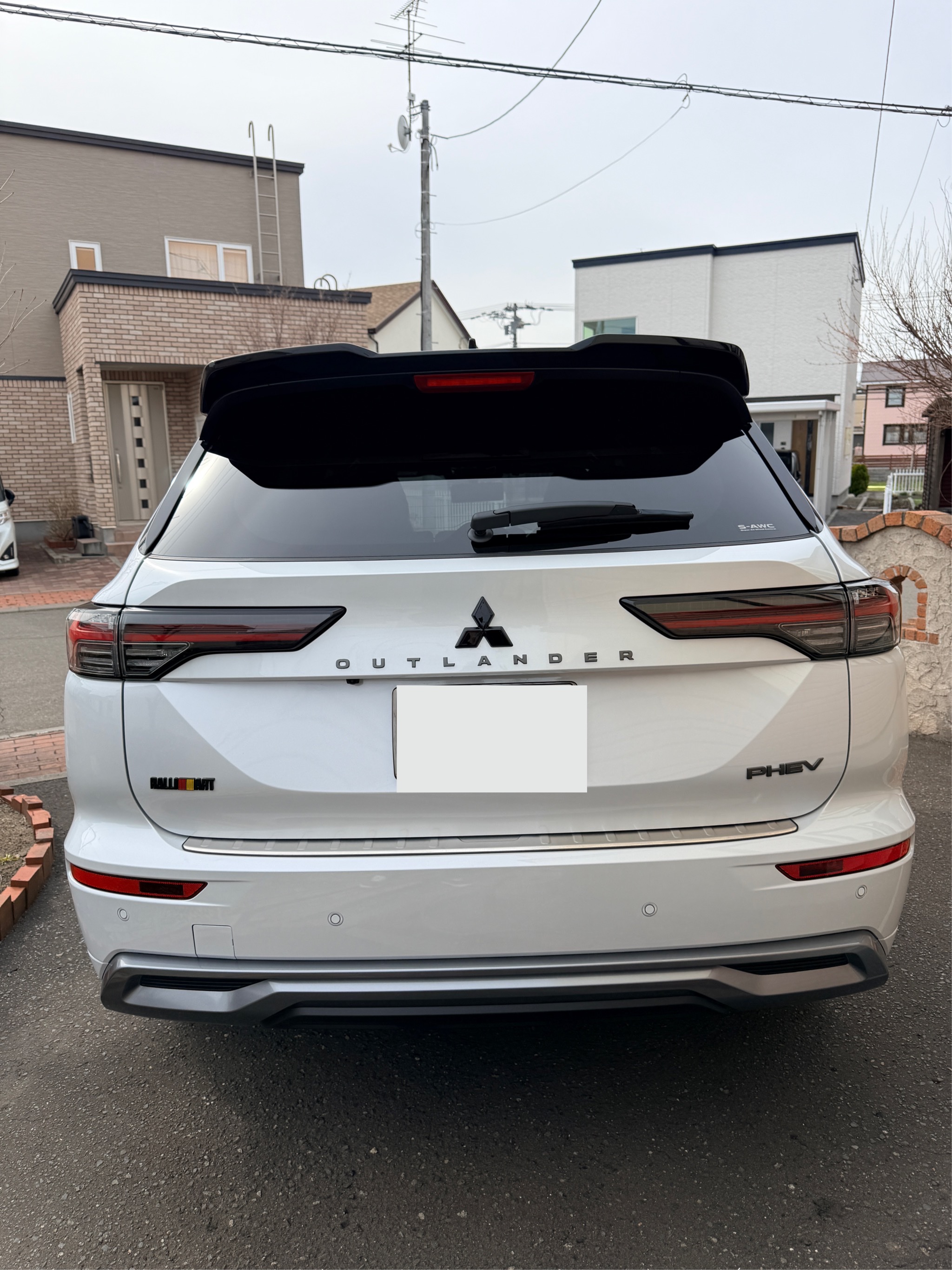 アウトランダーPHEV GN0W