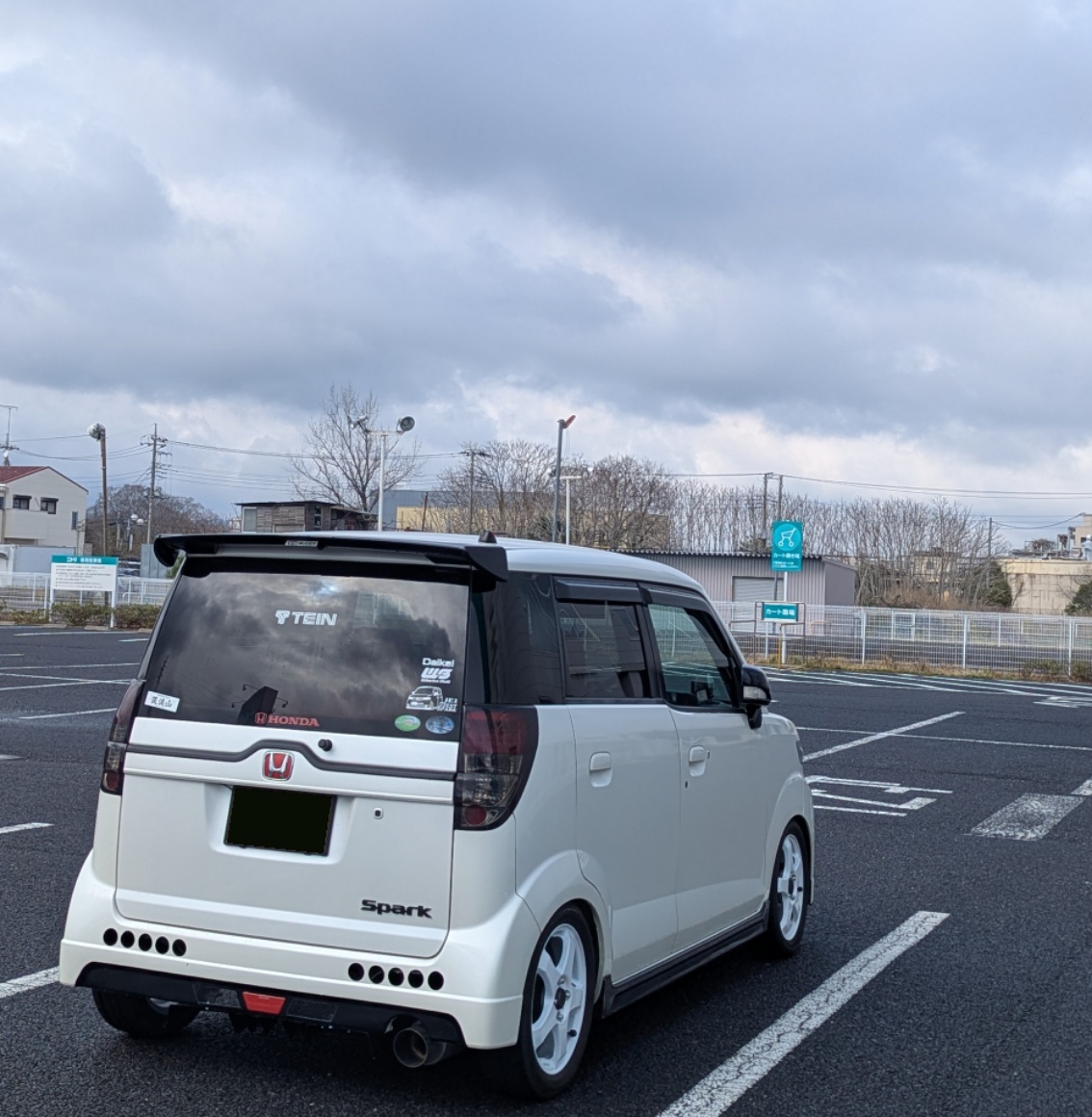 ゼストスパーク JE1