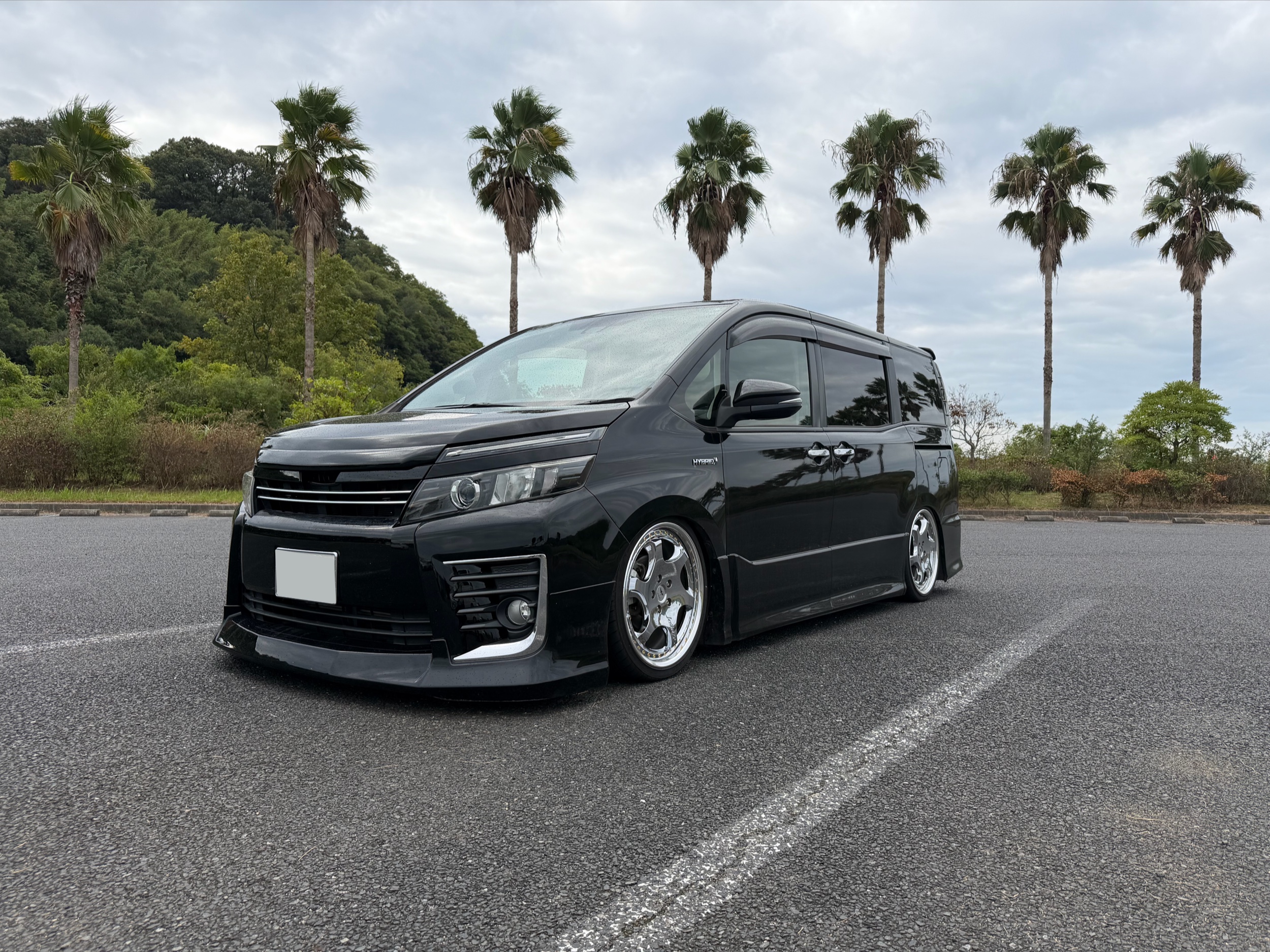 ヴォクシー ZRR80W