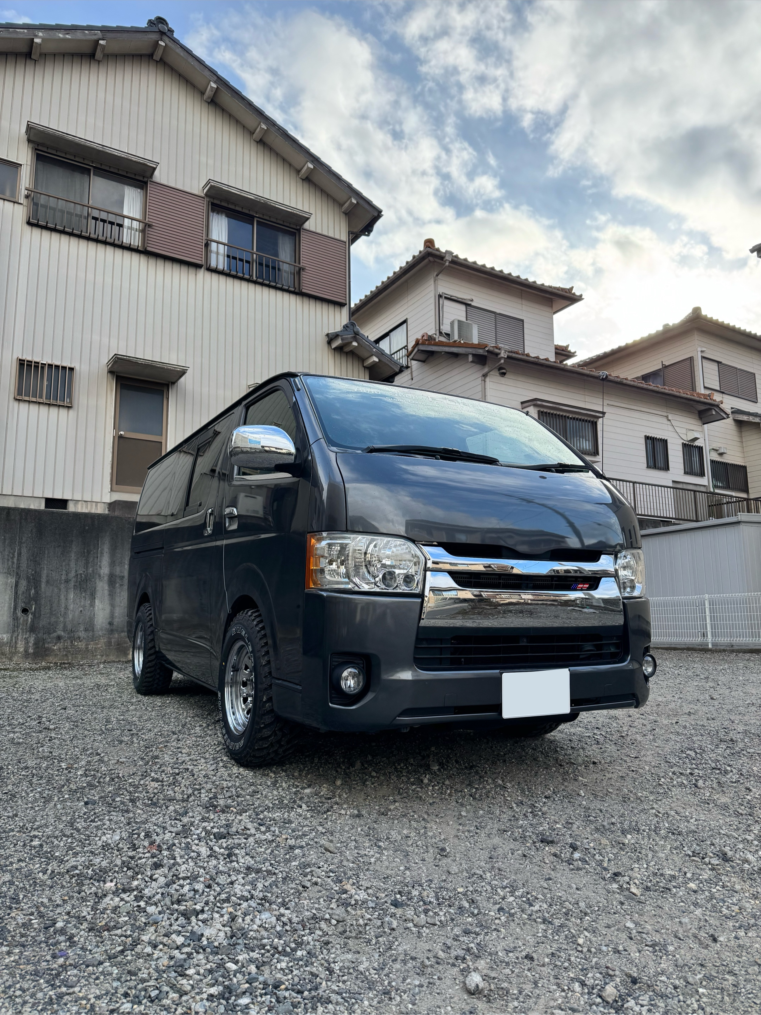 ハイエースバン TRH200V