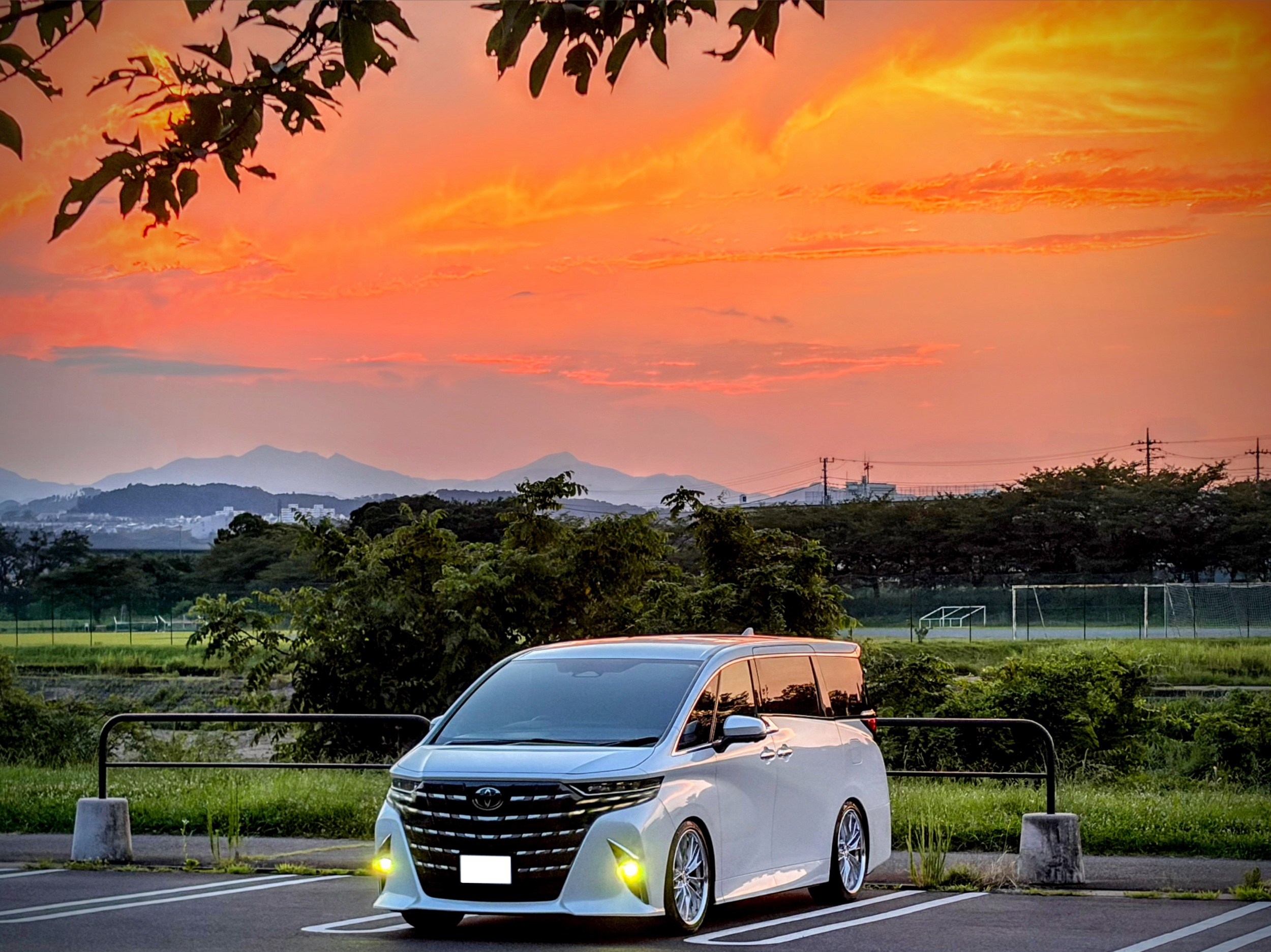 アルファード AGH40W