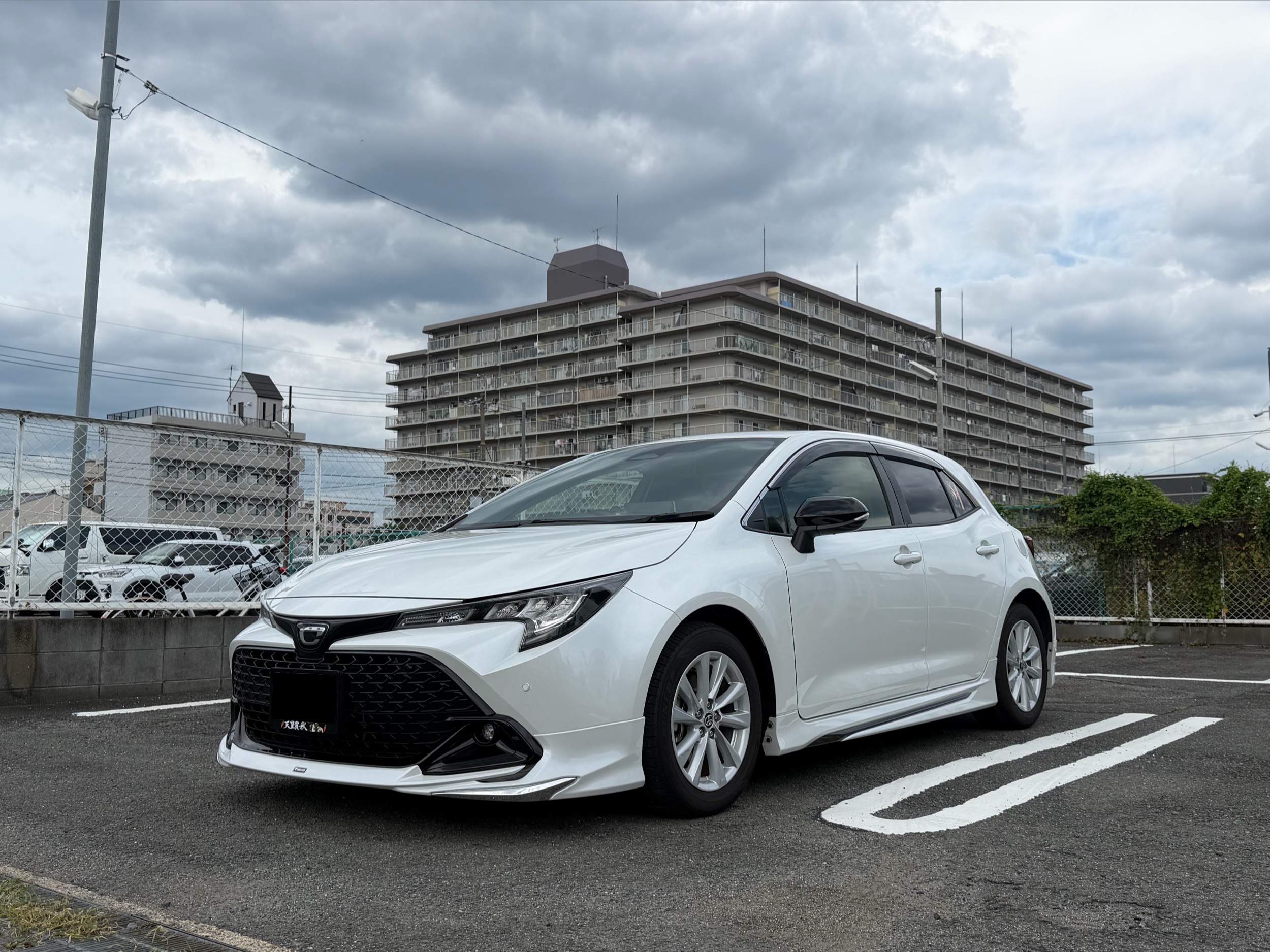カローラスポーツ ZWE219H