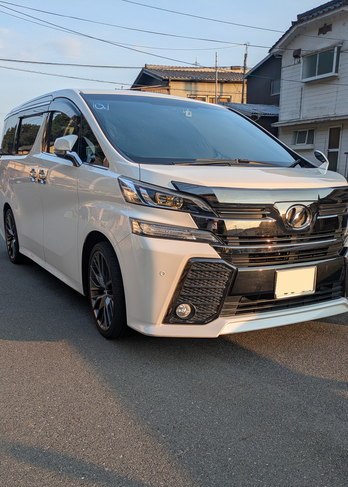 ヴェルファイア AGH30W