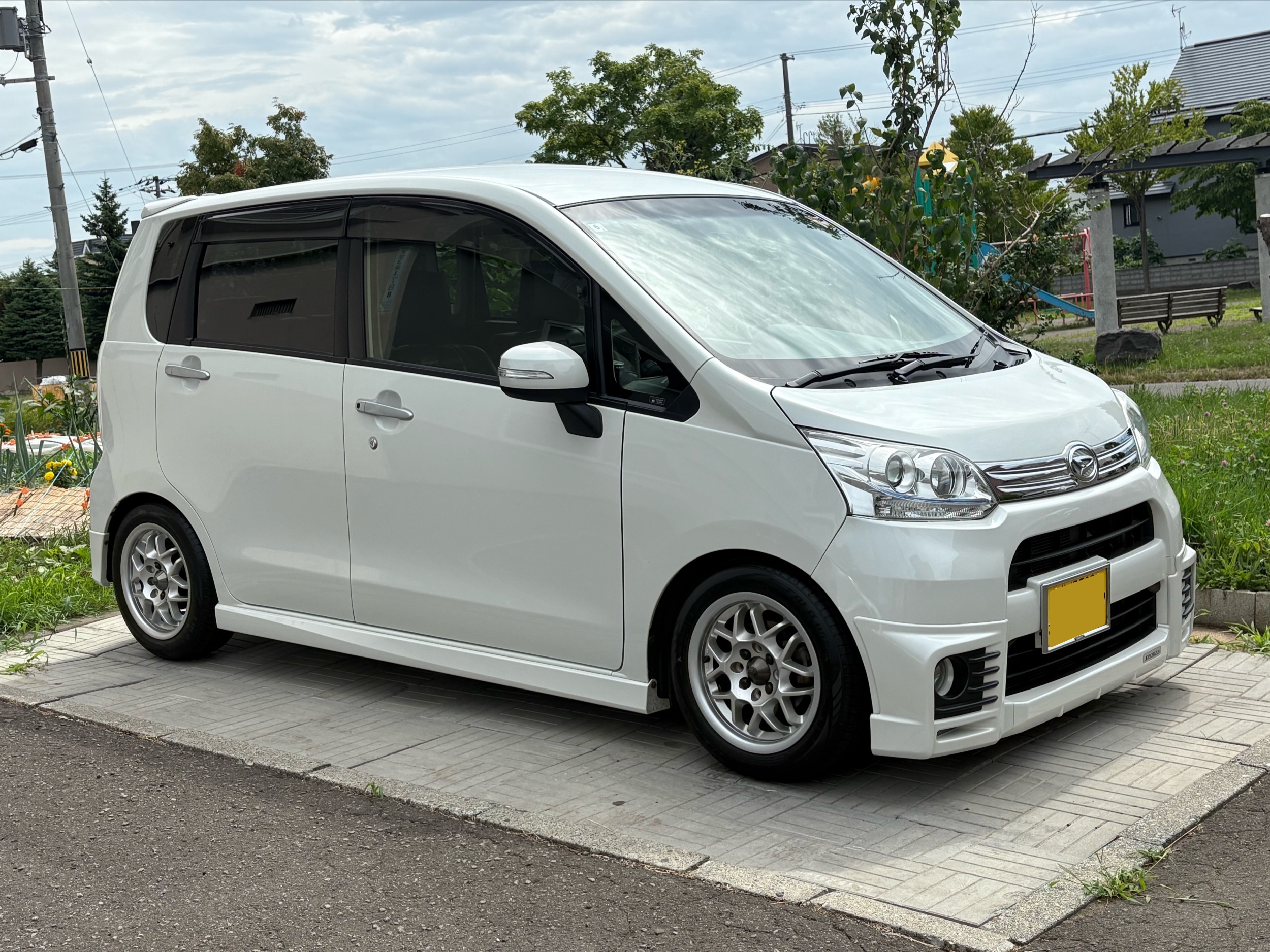 ムーヴカスタム LA110S