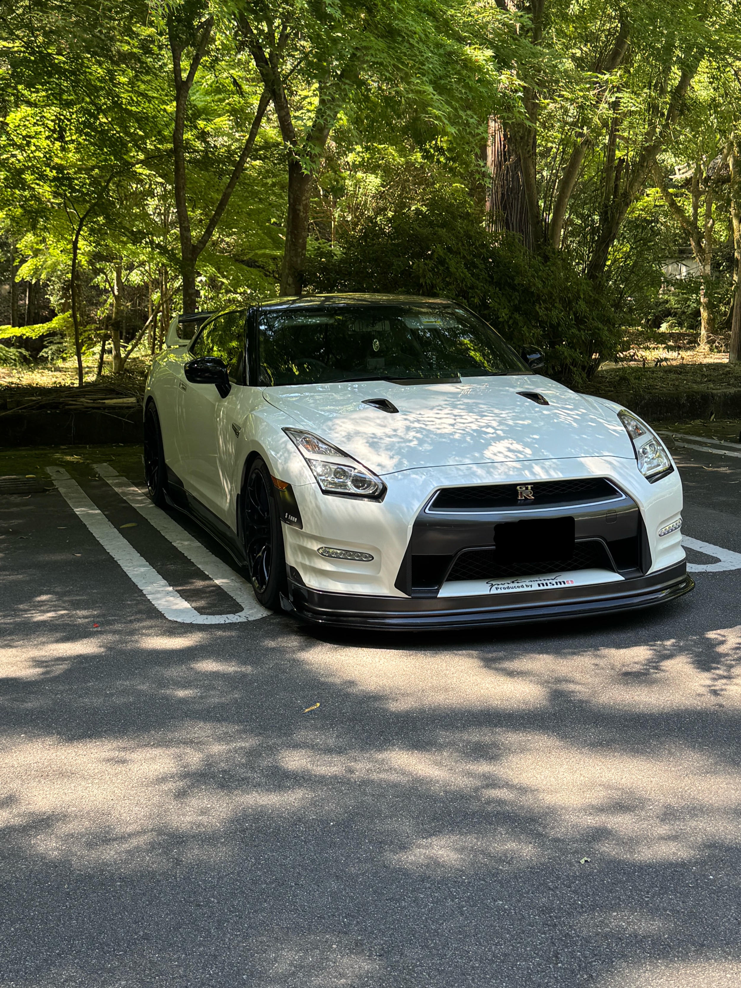 NISSAN GT-R R35