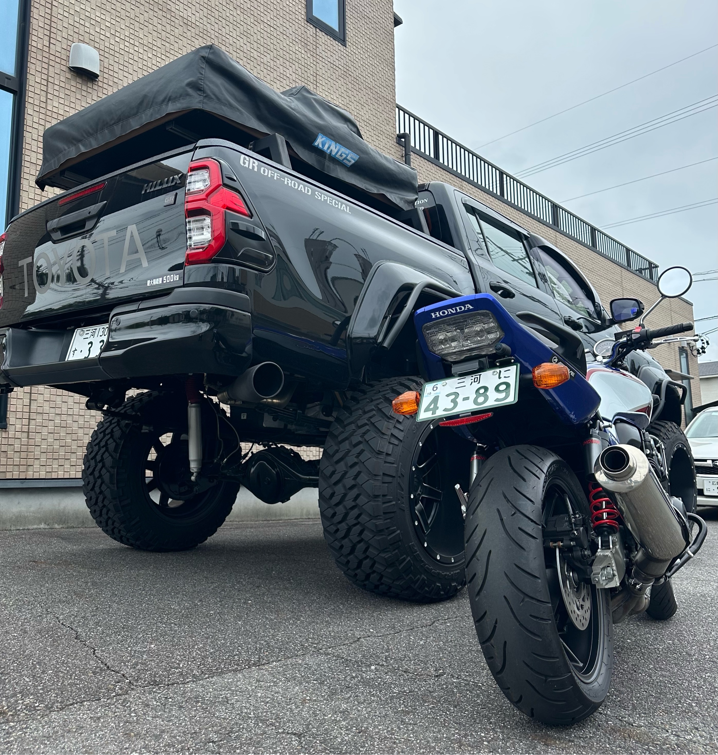 ハイラックス GUN125
