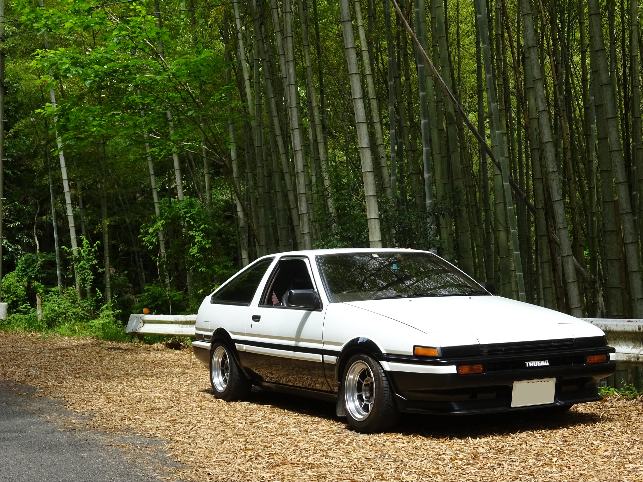 スプリンタートレノ AE86