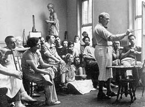 Garber teaching at Chester Springs, c. 1935. Image courtesy of the Garber family.