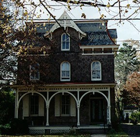 Thomas Cernea (1834-1876), Hannah S. Bunting House, Newtown, 1874. Photograph by Sharon J. Baatz, 1995. Image courtesy of Jeffrey Marshall, Historic Preservation Program, Bucks County Community College.