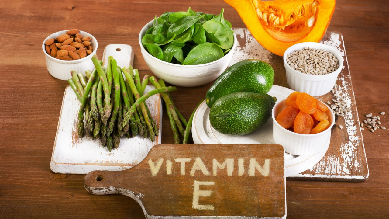 vitamin e trị nám