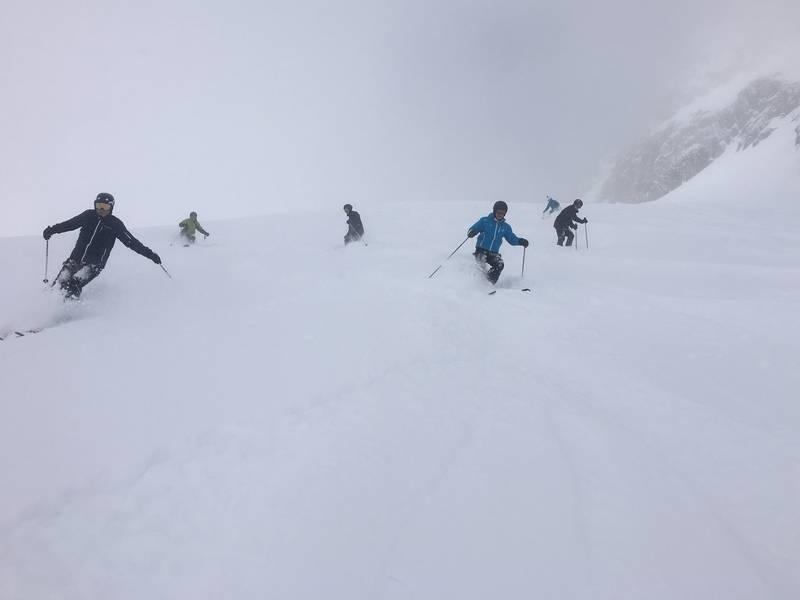 Off piste skiing and snow boarding in Chamonix and surround areas